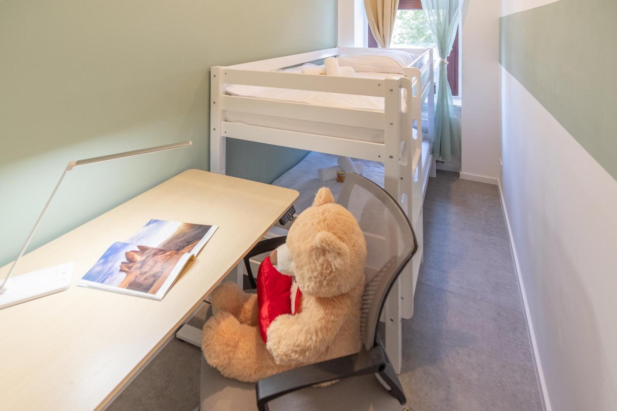 65 Zoll 4K Tv, Disney Plus, Soundbar, Kostenloser Kaffee, 5 Raeume Lipsko Exteriér fotografie