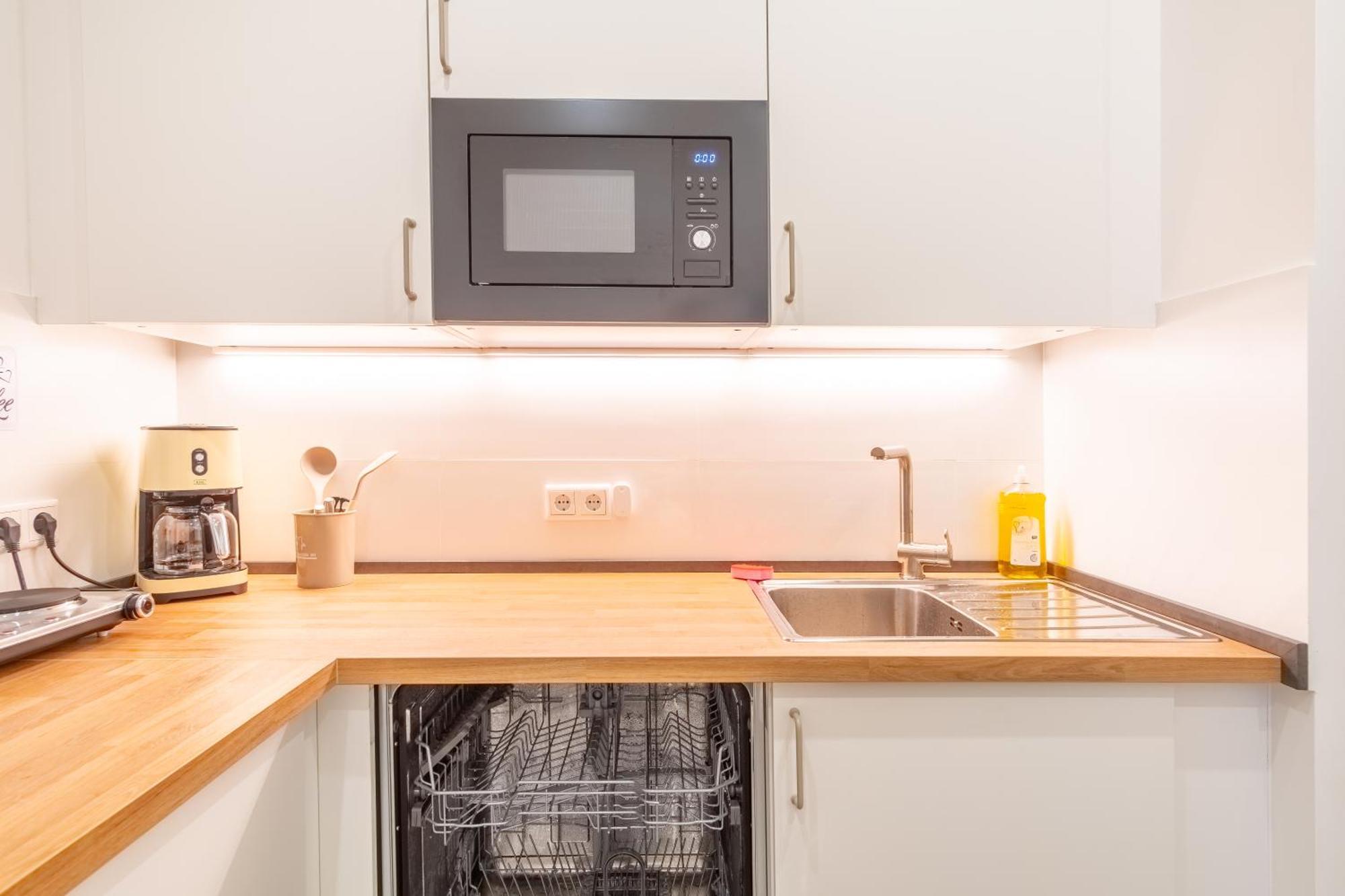 65 Zoll 4K Tv, Disney Plus, Soundbar, Kostenloser Kaffee, 5 Raeume Lipsko Exteriér fotografie
